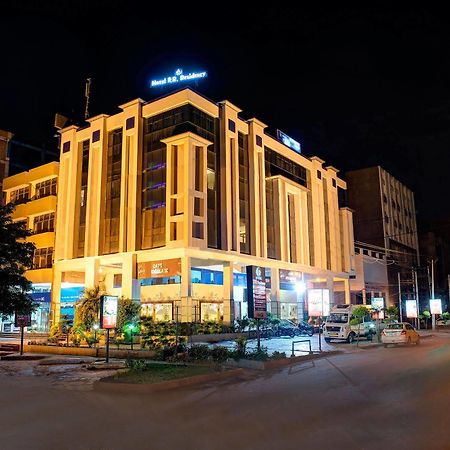 Hotel Pr Residency Amritsar Esterno foto