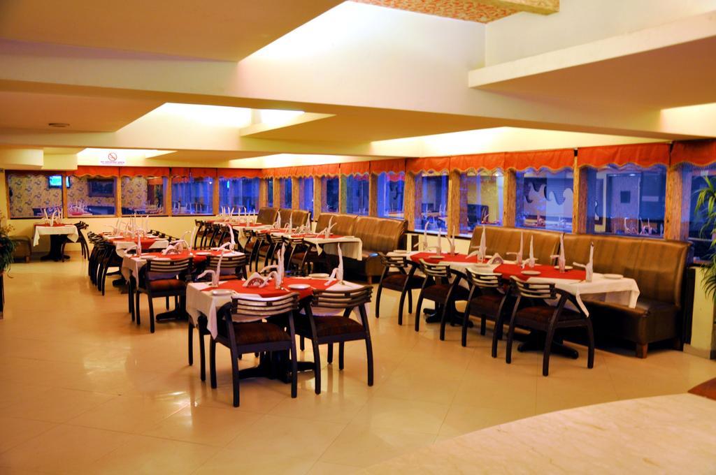 Hotel Pr Residency Amritsar Ristorante foto
