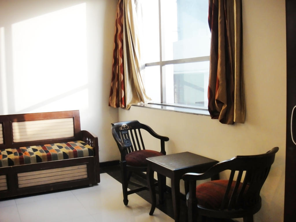 Hotel Pr Residency Amritsar Esterno foto