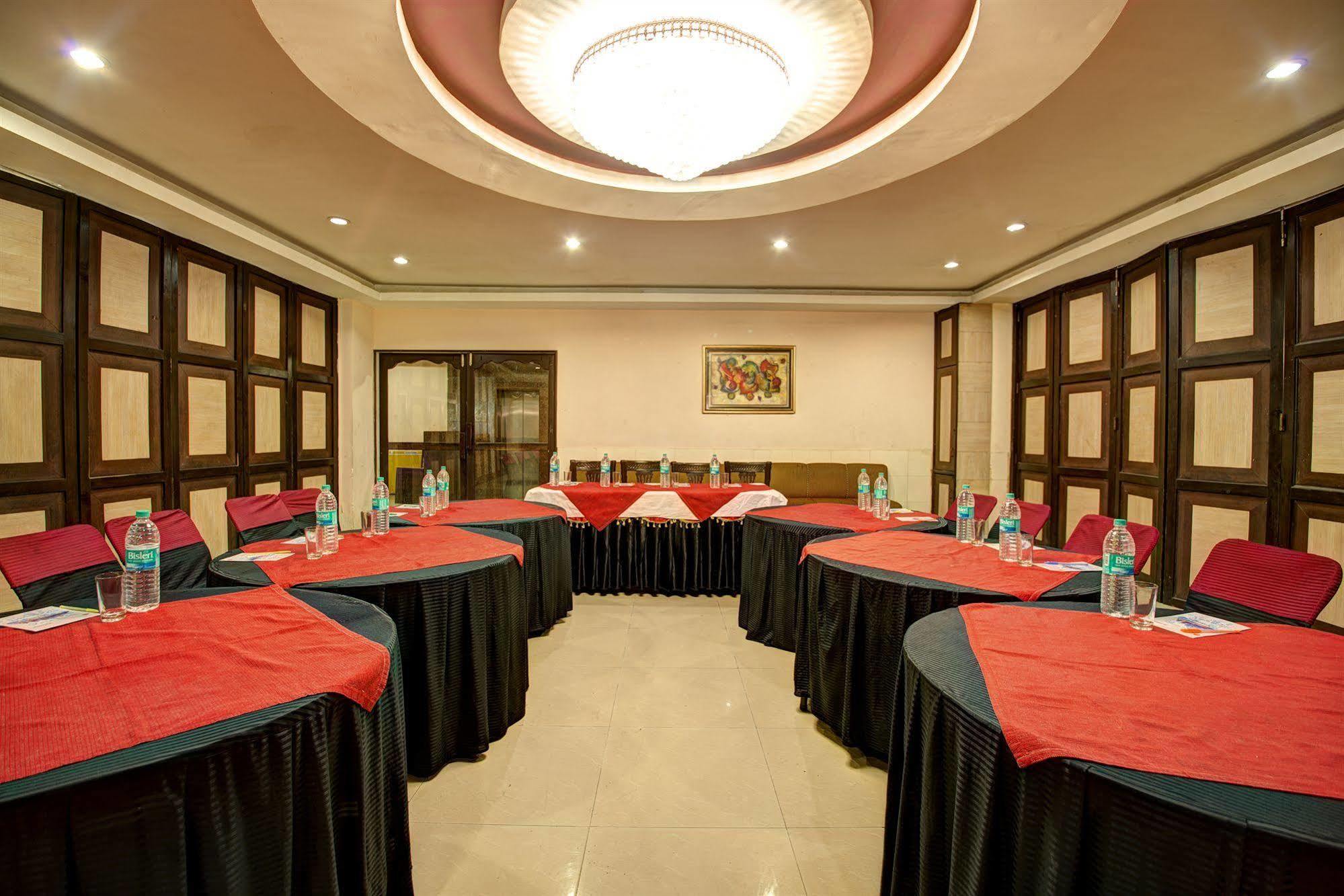 Hotel Pr Residency Amritsar Esterno foto